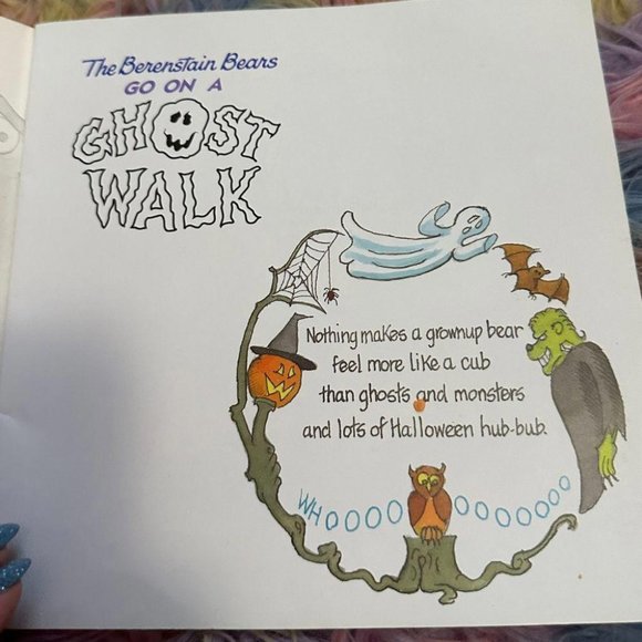 BERENSTAIN BEARS GHOST WALK BOOK - Picture 3 of 5